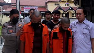 2 Pengedar Narkoba di Serang Kota Ditangkap, Polisi Temukan Banyak Plastik Klip Berisi Sabu di Dalam Lemari Kamar