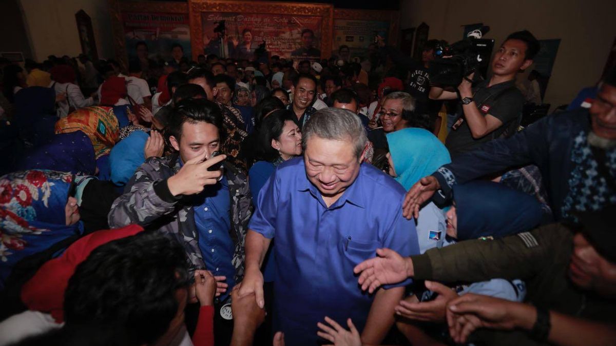 SBY's Strategy: Withdraw From The Ministerial Seat, Focus On Winning The 2004 Presidential Election