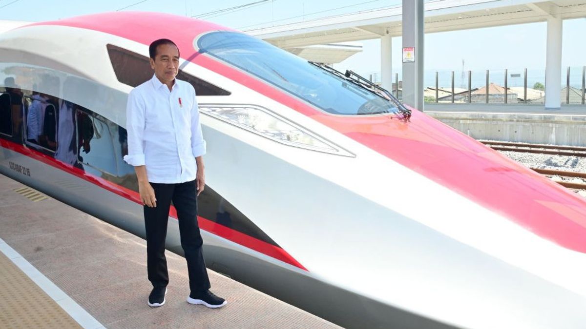 Free Trial Has Been Extended, Here's How to Register to Ride the Jakarta Bandung High-speed Train