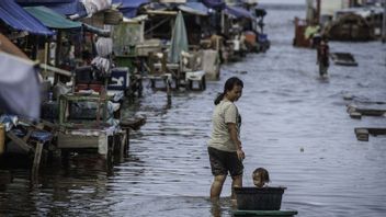    BMKGがバリ島沿岸でロブ洪水の可能性について早期警告を発令