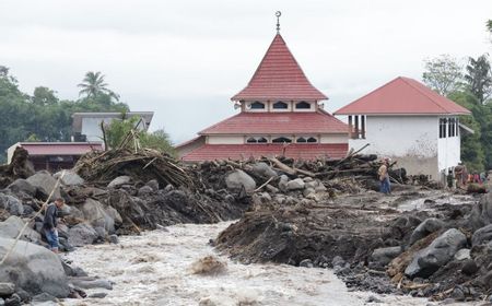 BNPB-PVMBG Pantau Sedimen di Hulu Sungai Kawasan Gunung Marapi