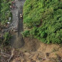 Trans Papua Jalur Yetti-Mamberamo Terputus Longsor, BBPJN Lakukan Penanganan