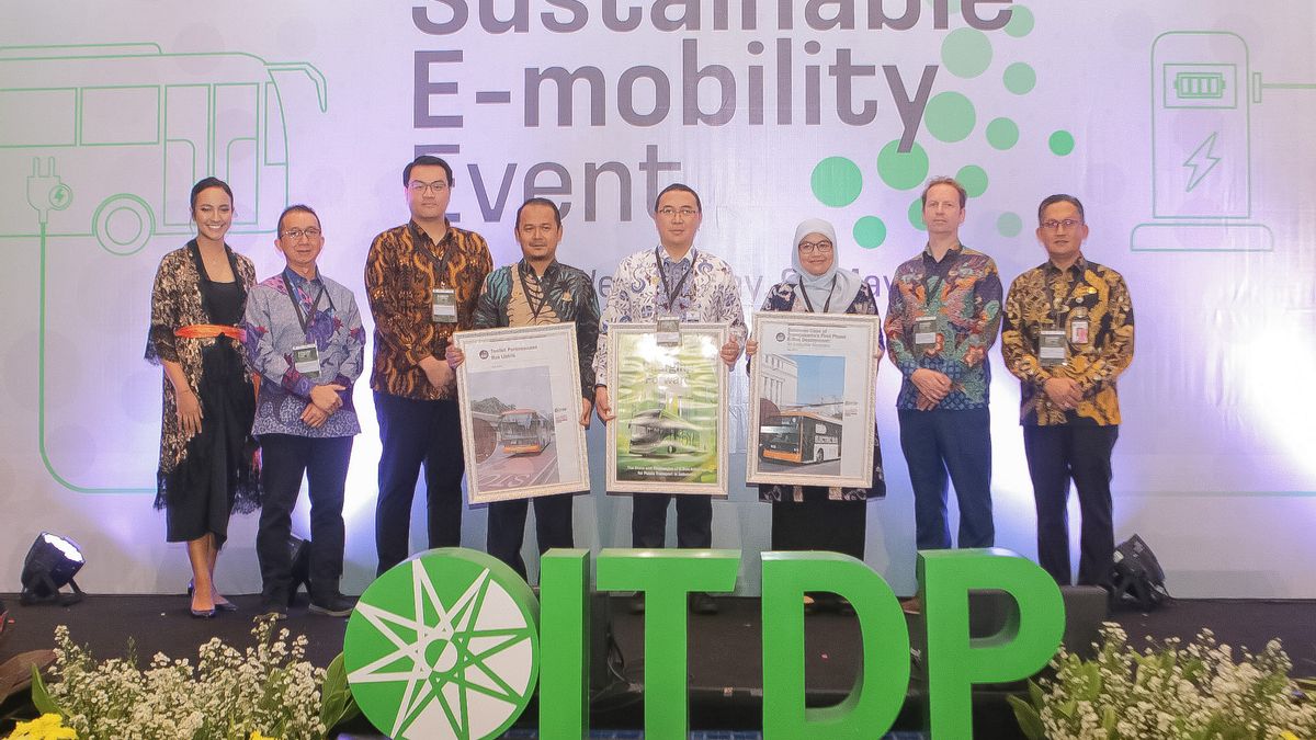 ITDP And UK PACT Complete The Results Of The City Bus Electrification Study In Jakarta