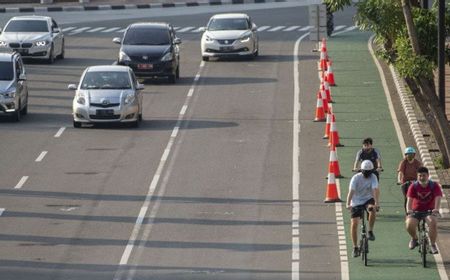 Bungkamnya Anies dalam Polemik Pembongkaran Jalur Sepeda Permanen Sudirman