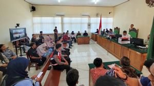 9 Defendants Of Persecution To Death Sentenced To 7.5 Years In Prison