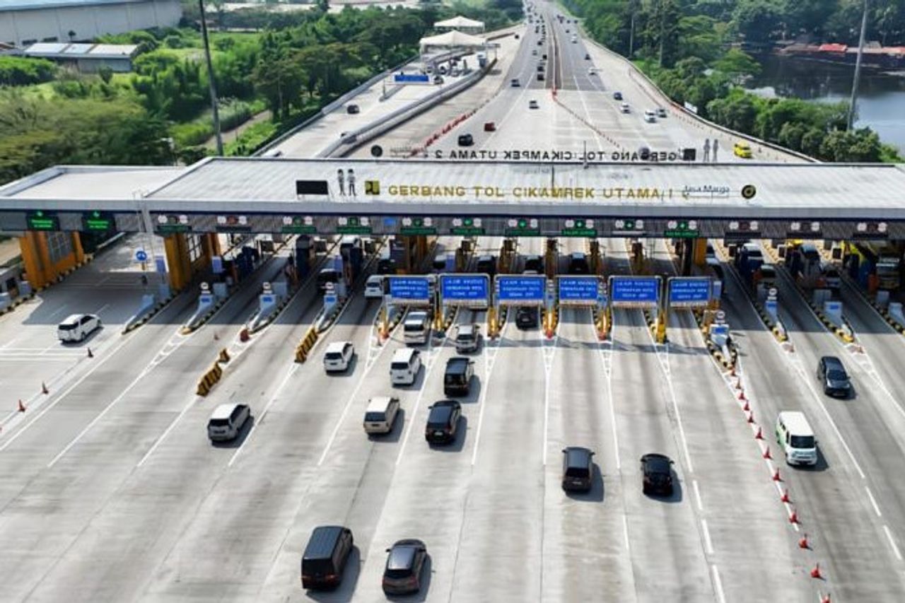 More Than 1.5 Million Vehicles Leave Jabodetabek During Eid Holidays