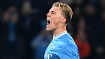 Kalahkan Juventus, Hojlund Bawa Napoli ke Puncak