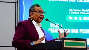 Ditelepon Seskab Teddy, Wasekjen Demokrat Tiba di Istana: Doakan Biar Bisa Bantu Presiden