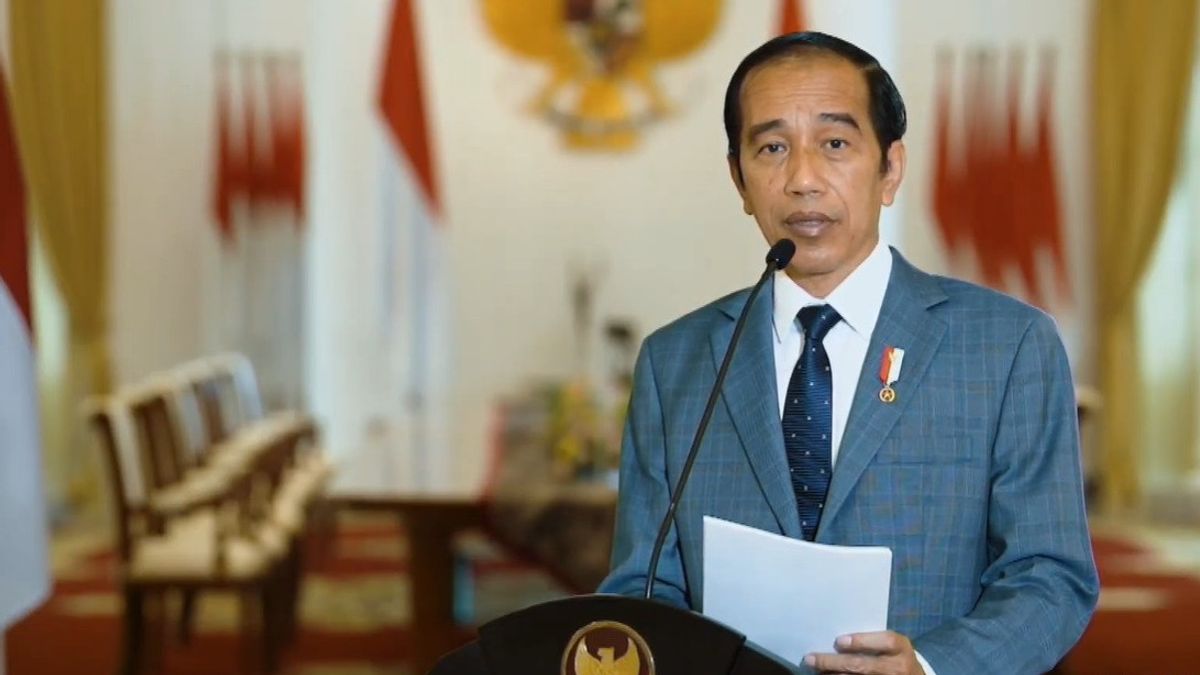 Bantuan Tunai Cair, Jokowi: Ingat Bapak-bapak Buat Beli Sembako ya, Bukan Rokok