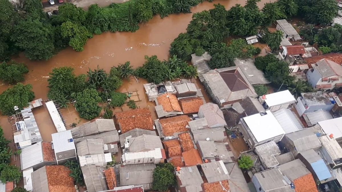 Les Difficultés Rencontrées Par La BNPB Pour Gérer Les Inondations De Jabodetabek