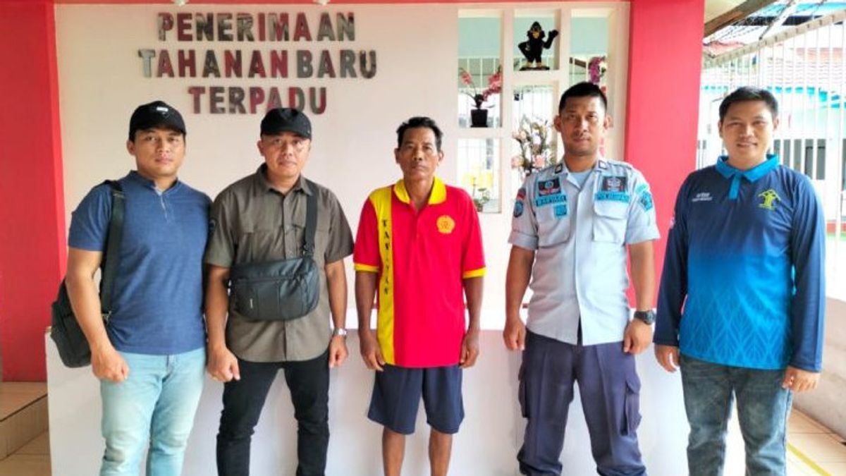 Lagi  Asyik Aktivitas di Tengah Sawah, Terpidana Korupsi Kredit Usata Tani Mataram Ditangkap di Kaltim