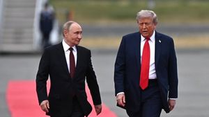 Putin Tawarkan Trump Perpanjangan Satu Tahun Pakta Senjata Nuklir