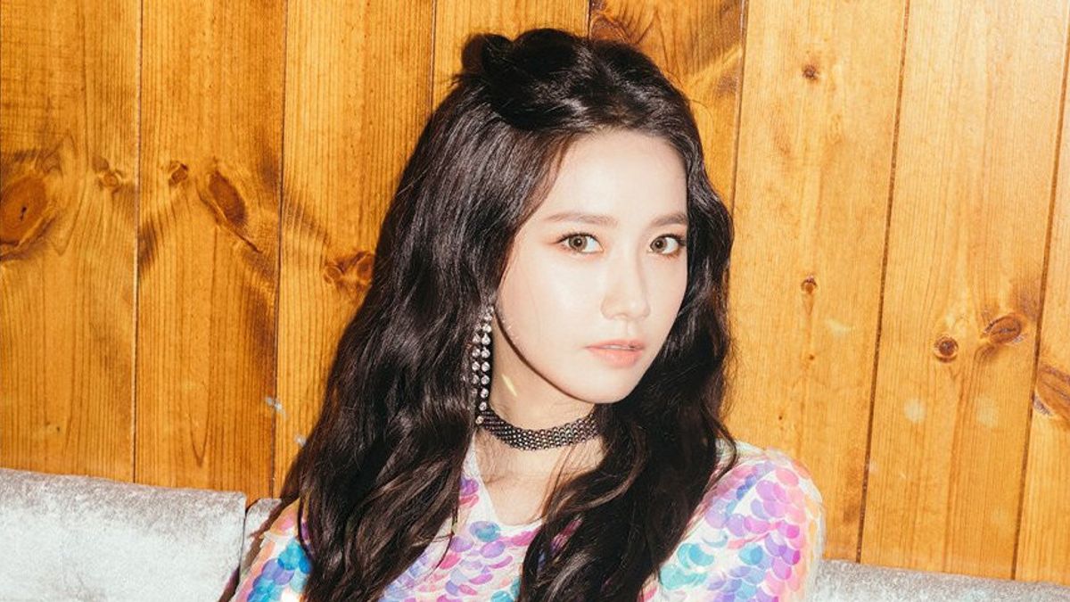 SNSD's YoonA Apologizes For Violating Social Distancing