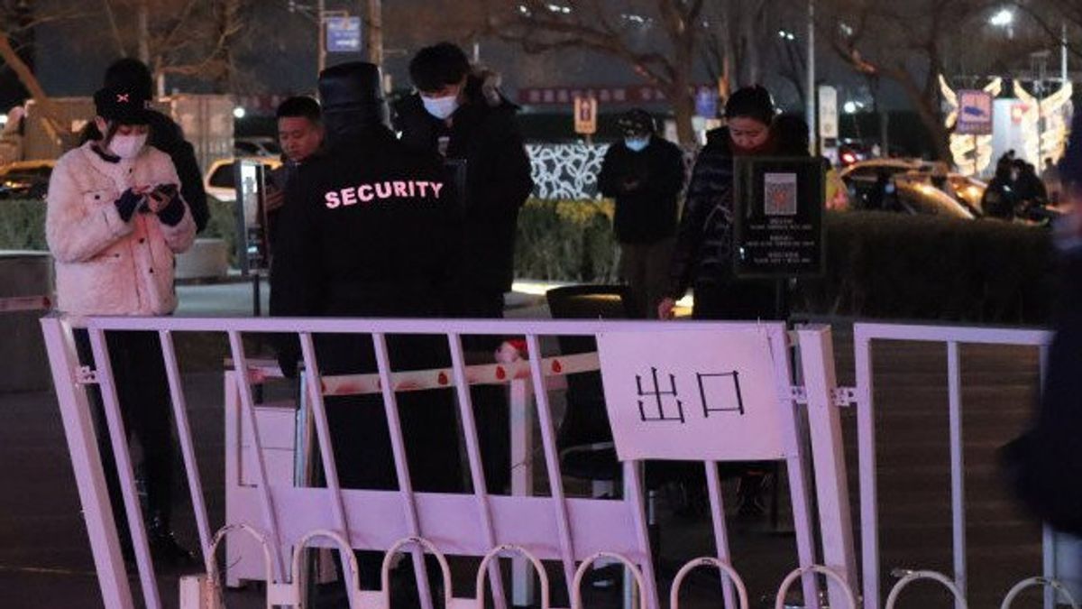 Seorang Warga Tulari Corona ke Seratus Orang Lain, Sebuah Distrik di Beijing <i>Lockdown</i> Total