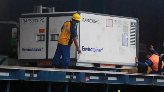 Bulan Ini, 4,6 Juta Vaksin AstraZeneca Mendarat di Indonesia