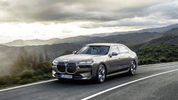 BMW Series-7 Ready To Be Sent To Customers In Indonesia This Month