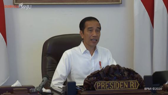 Jokowi Reminds Trade Minister Agus About The Price Of Groceries That Starts Crawling Up