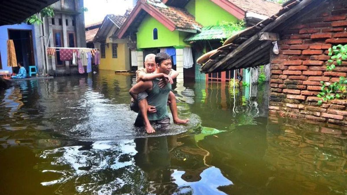 BMKG Minta Warga Jateng Waspadai Potensi Cuaca Ekstrem 1-3 Februari Mendatang