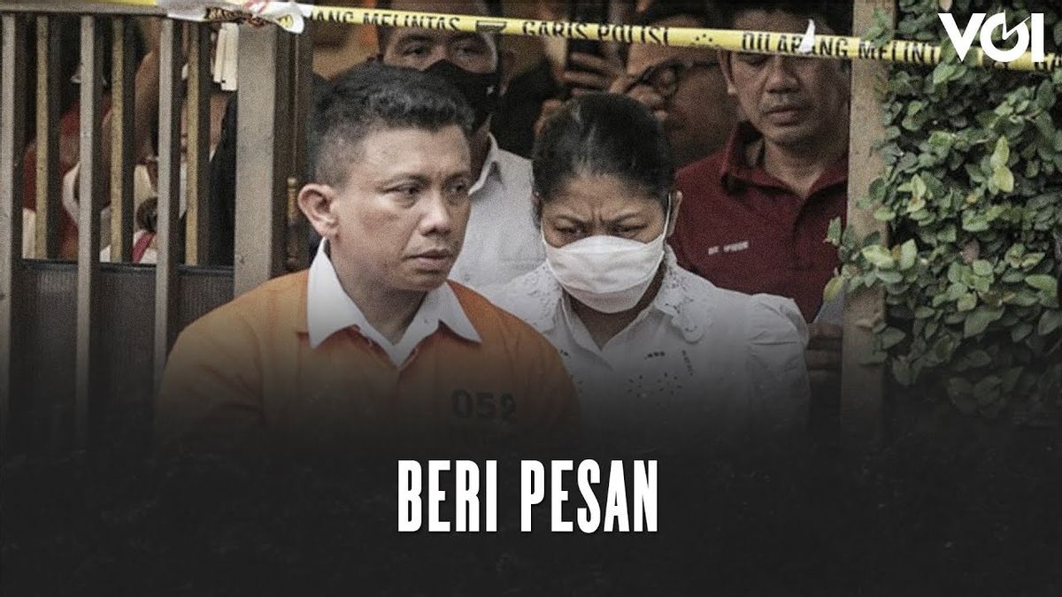 VIDEO: Lawyers Expressing Ferdy Sambo's Messages And Putri Candrawati