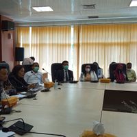 Selebgram Ratu Entok yang Bikin Heboh Komentari Perawat Siloam Dipanggil DPRD Medan, Dituntut Minta Maaf