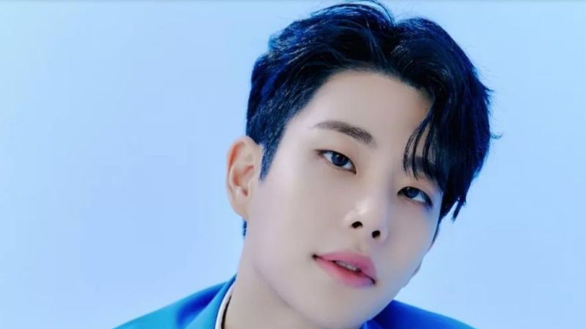Enlisting In The Military On May 9, KPop Star MJ Astro Says Goodbye To Fans