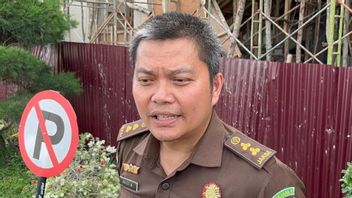 涉嫌腐败的PT Pos Indonesia Bengkulu分部行政和收银员工作人员被转交给Kejari