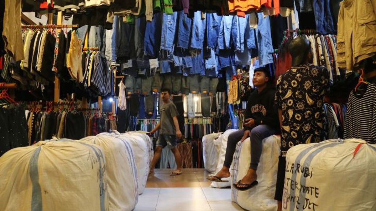 Illegal Used Clothing Imports IDR 100 Trillion A Year, Get 31 Percent of the Domestic Market