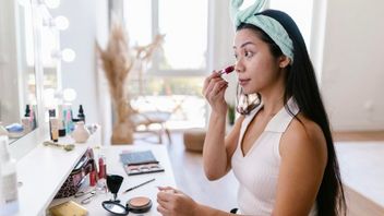 Memilih Cushion Tepat untuk Hasil Coverage Sempurna dan Tahan Lama