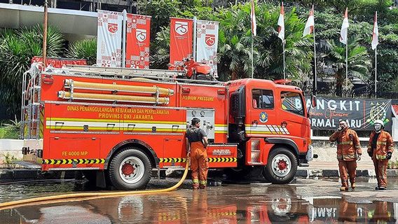 Tak Ada Korban Jiwa, Kebakaran Apartemen Taman Sari Setiabudi Jaksel Hanguskan 2 Mobil