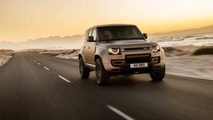 月末、JLRは再び米国に車を送る
