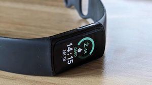 Pengguna Fitbit Kaget! Data Tidur Berubah Drastis, Ini Alasannya!