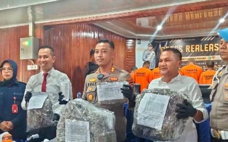 Polresta Padang Gagalkan Peredaran 14 Kilogram Ganja