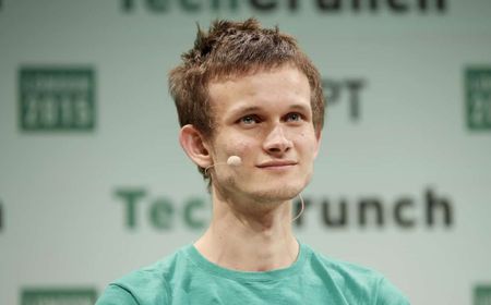 Vitalik Buterin Ungkap Ketidakjelasan Regulasi Cegah Kripto Jadi Mainstream