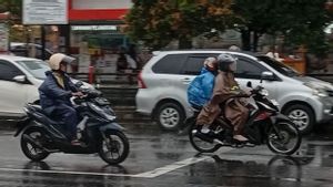 BMKG Peringatkan Potensi Petir di Sejumlah Kota, Hujan Merata di Banyak Wilayah