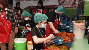 Stop Food Waste! Inisiatif Ini Sulap Bahan Pangan 'Tak Sempurna' Jadi Ratusan Porsi Sehat