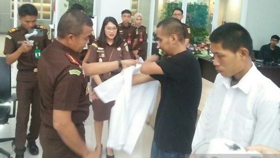 Diproses <i>Restoratif Justice</i>, 6 Tersangka Kasus Pencurian hingga KDRT di Samarinda Bebas 