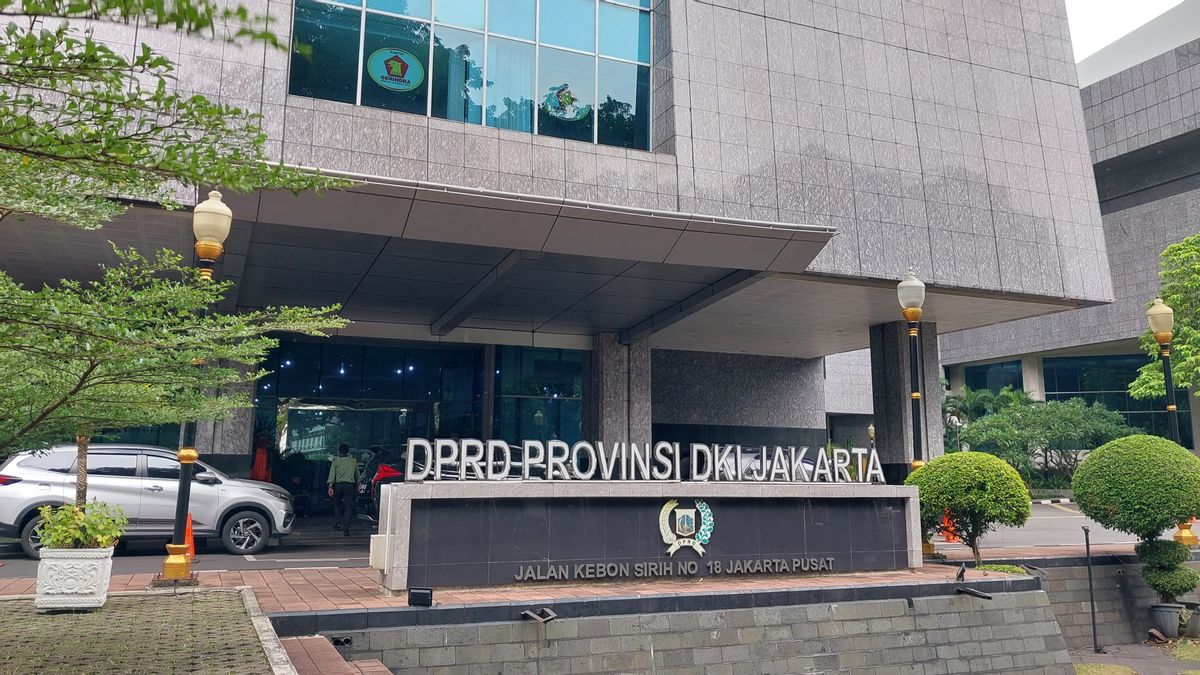 يحصل أعضاء DKI Jakarta DPRD على بدلات منزلية بقيمة 78 مليون روبية إندونيسية ، تم تعيينها منذ أن كان أنيس الحاكم