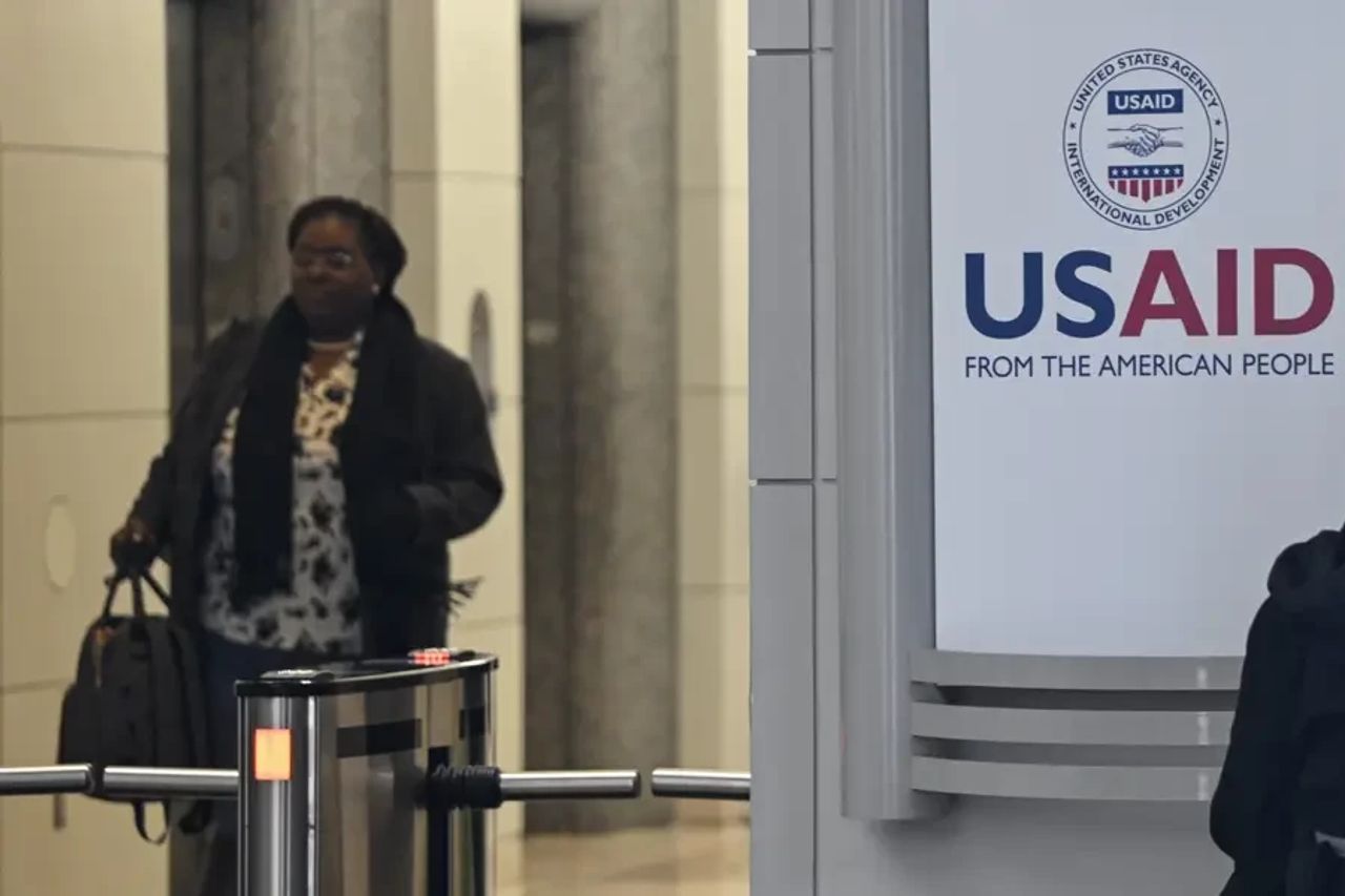 USAID关闭程序开始,多达400名员工被解雇