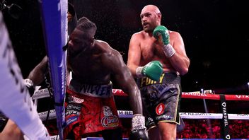 Apparently, Tyson Fury Underwent Surgery For 6 Hours After Defeating Deontay Wilder