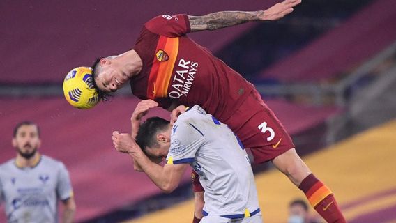 Hancurkan Verona 3-1, Roma Rebut Keembali Posisi 3 dari Juventus