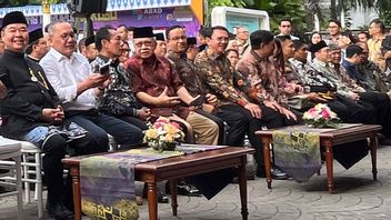 Ahok-Anies在市政厅聚会时展示了熟悉感,2029年总统大选中的二重奏信号?