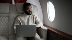 Waktu Naik Pesawat yang Ideal untuk Hindari Jet Lag