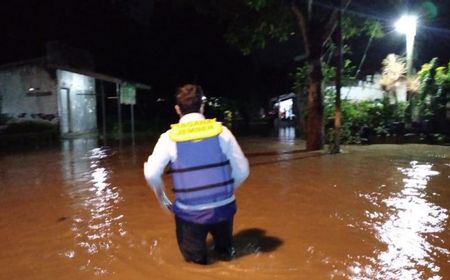 Banjir dan Longsor Terjadi di 2 Kecamatan Jember, Malam-malam Ratusan Warga Dievakuasi