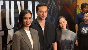 Berusaha Dewasa, Adhisty Zara Belajar Rasa Kehilangan di Film <i>Tukar Takdir</i>