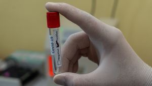 Disebut Lebih Menular dan Bisa Menghindari Vaksin, Inggris Teliti Varian COVID-19 asal India