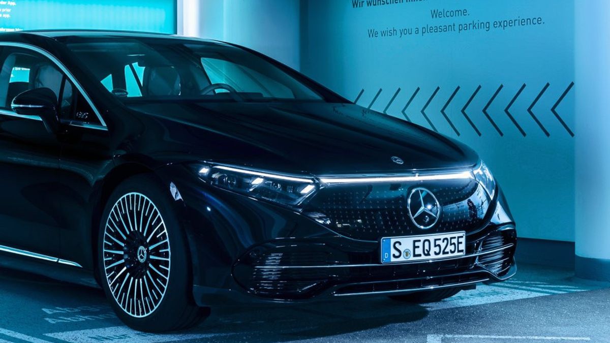 Bosch dan Mercedes-Benz Dapat Izin Kembangkan Aplikasi Parkir Otomatis di Bandara Stuttgart