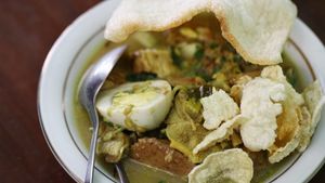 Mencicipi Kuliner Rujak Soto Khas Negeri Blambangan, Banyuwangi