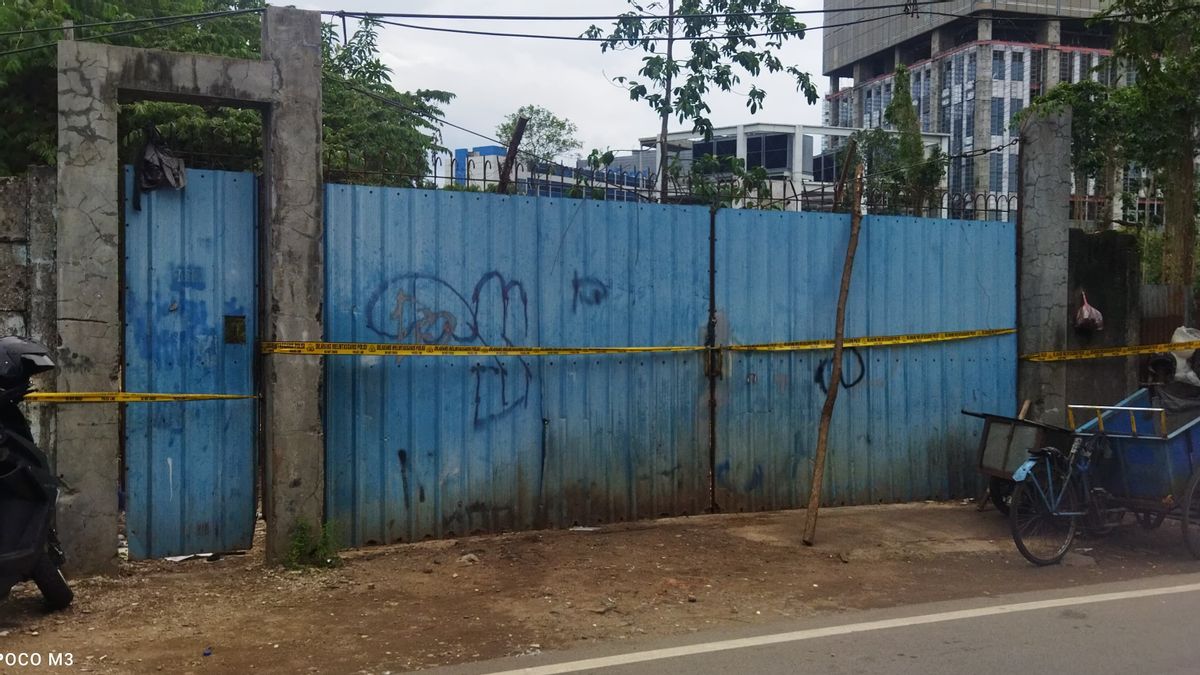 The Location Of The Clashes Of The Residents Of Kebon Kacang With Project Workers Installed By Police Lines