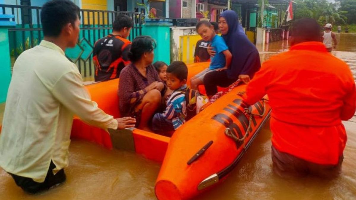 Banjir Rendam 135 Rumah Warga Penajam Paser Utara, Ketinggian Air Capai 1 Meter