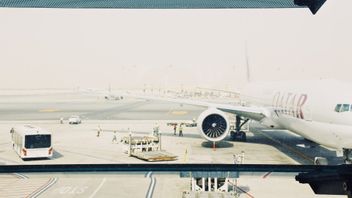 カタール航空、カブール空港を離陸する最初の民間機となる